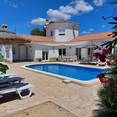 Villa Voor 8 Personen Met Zwembad Calafat Exteriér fotografie