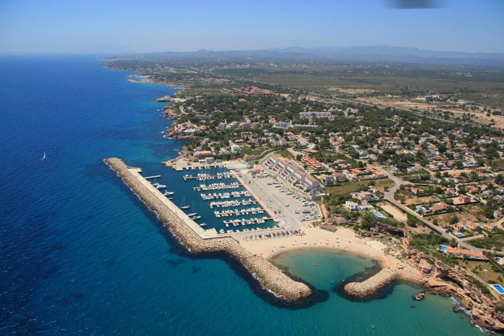 Villa Voor 8 Personen Met Zwembad Calafat Exteriér fotografie